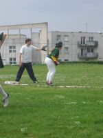 Anglique prte  prendre la 3me base - Baseball club de charleville mzires Ardennes