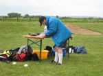 Tournoi de Softball Touristes: Vikings Prix-les-Mzires - Arnaud le Coach faisant le Line-up